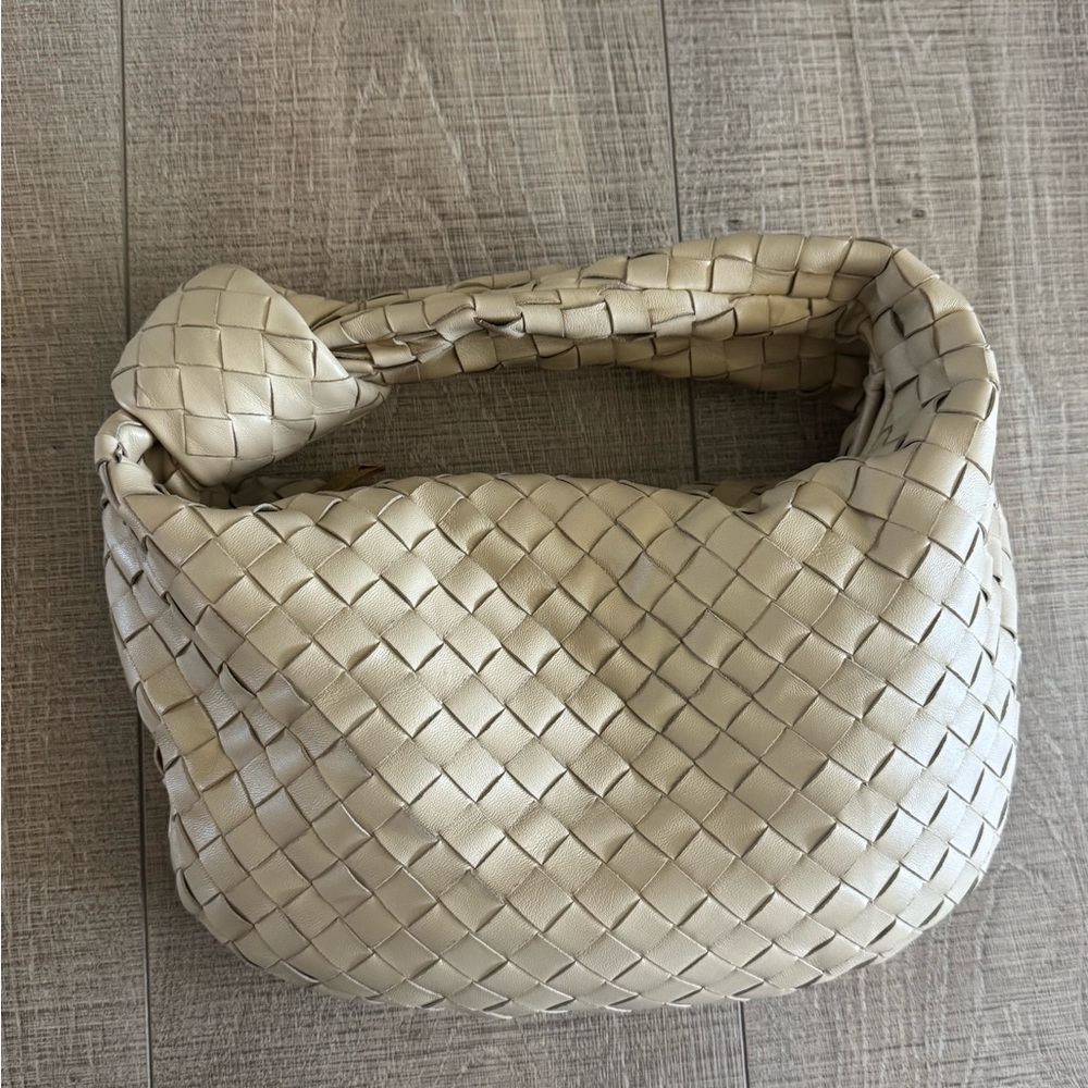 Bottega Veneta Jodie Teen Bag - Picture 5 of 13